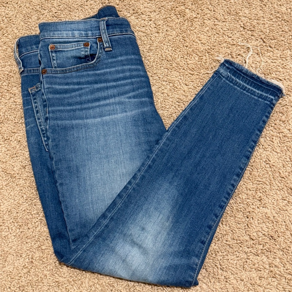 J. Crew Women’s Skinny Jeans Size 29 Petite Blue Denim Raw Hem